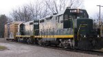 Ohio South Central Railroad (OSCR ) 2153 & 104